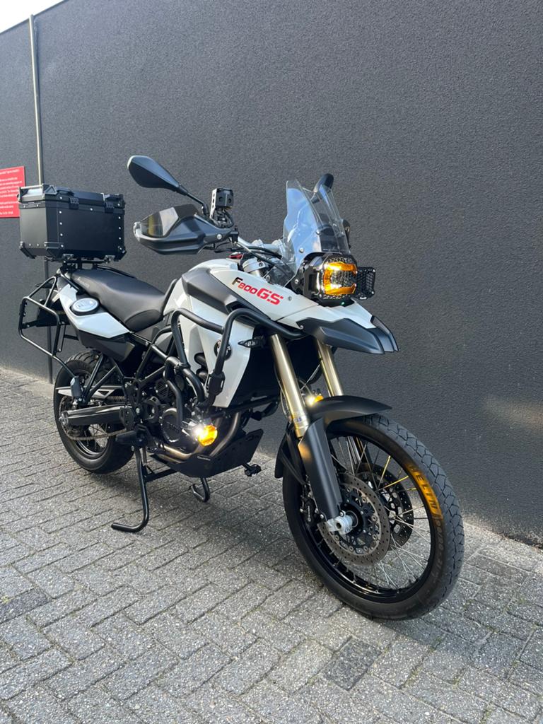 Bmw F800GS akrapovic veel opties, Motoren, Motoren | BMW, 2 cilinders, Occasion, Particulier, Minimaal motorrijbewijs A2