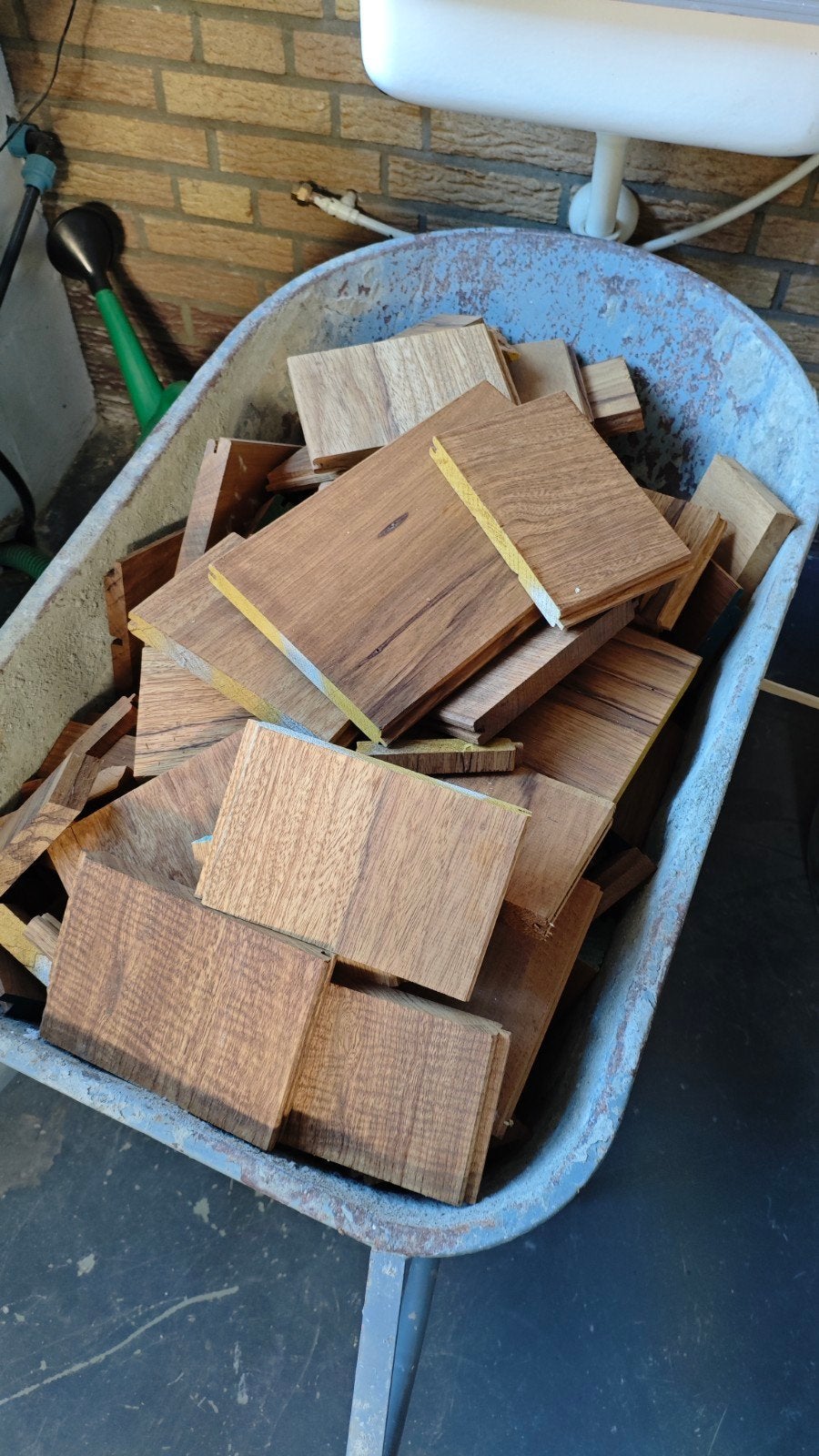 thermo fraké hout restpartij, Doe-het-zelf en Verbouw, Hout en Planken, Ophalen, Gebruikt, Minder dan 25 mm, Plank