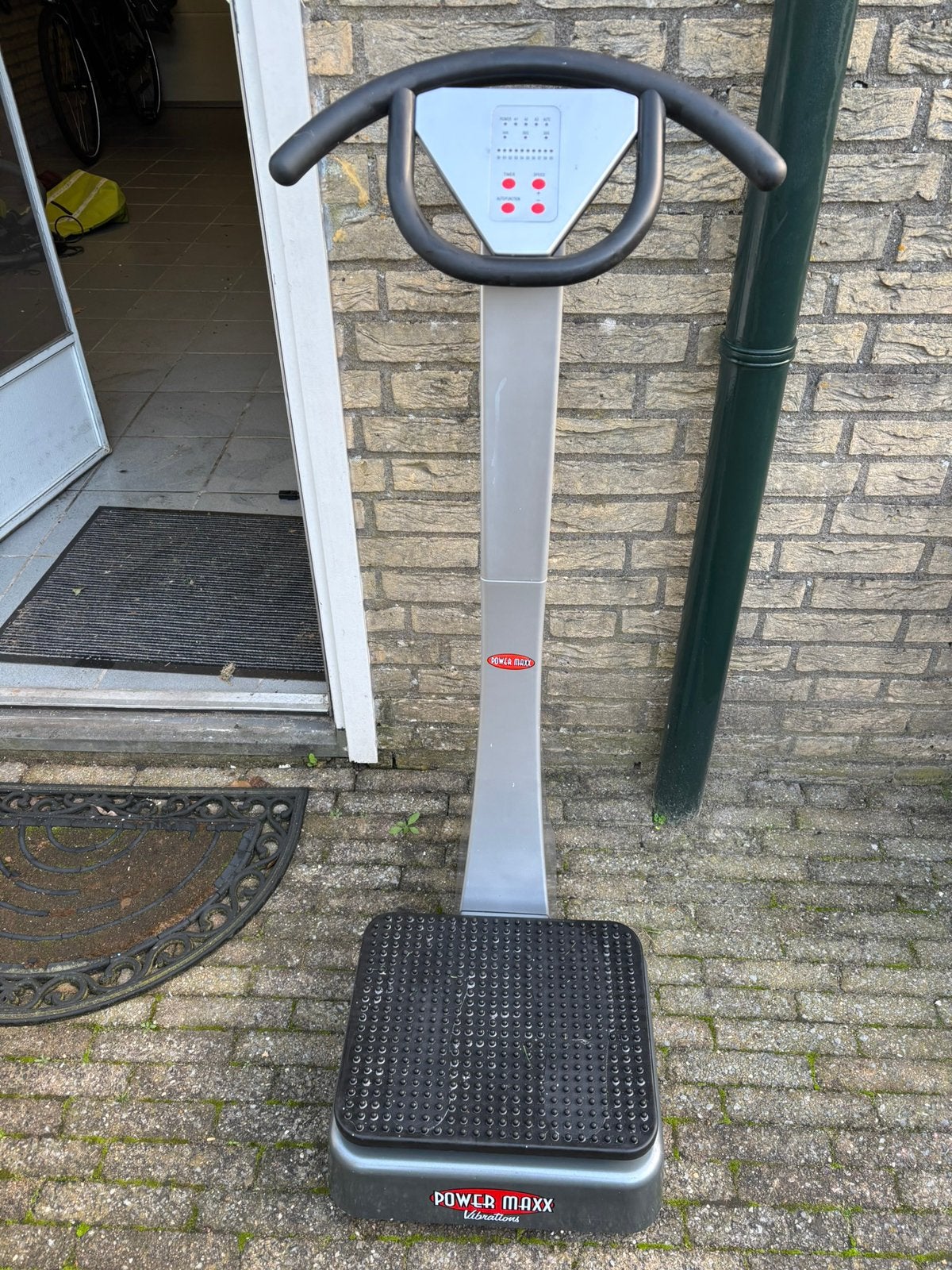 Te koop trilplaat, Sport en Fitness, Fitnessapparatuur, Ophalen, Gebruikt, Trilplaat