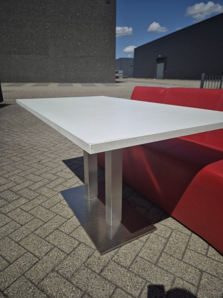 Stevige kantine-/werktafel 140x80 cm – wit blad, Huis en Inrichting, Tafels | Eettafels, Ophalen, Gebruikt, 100 tot 150 cm, 50 tot 100 cm