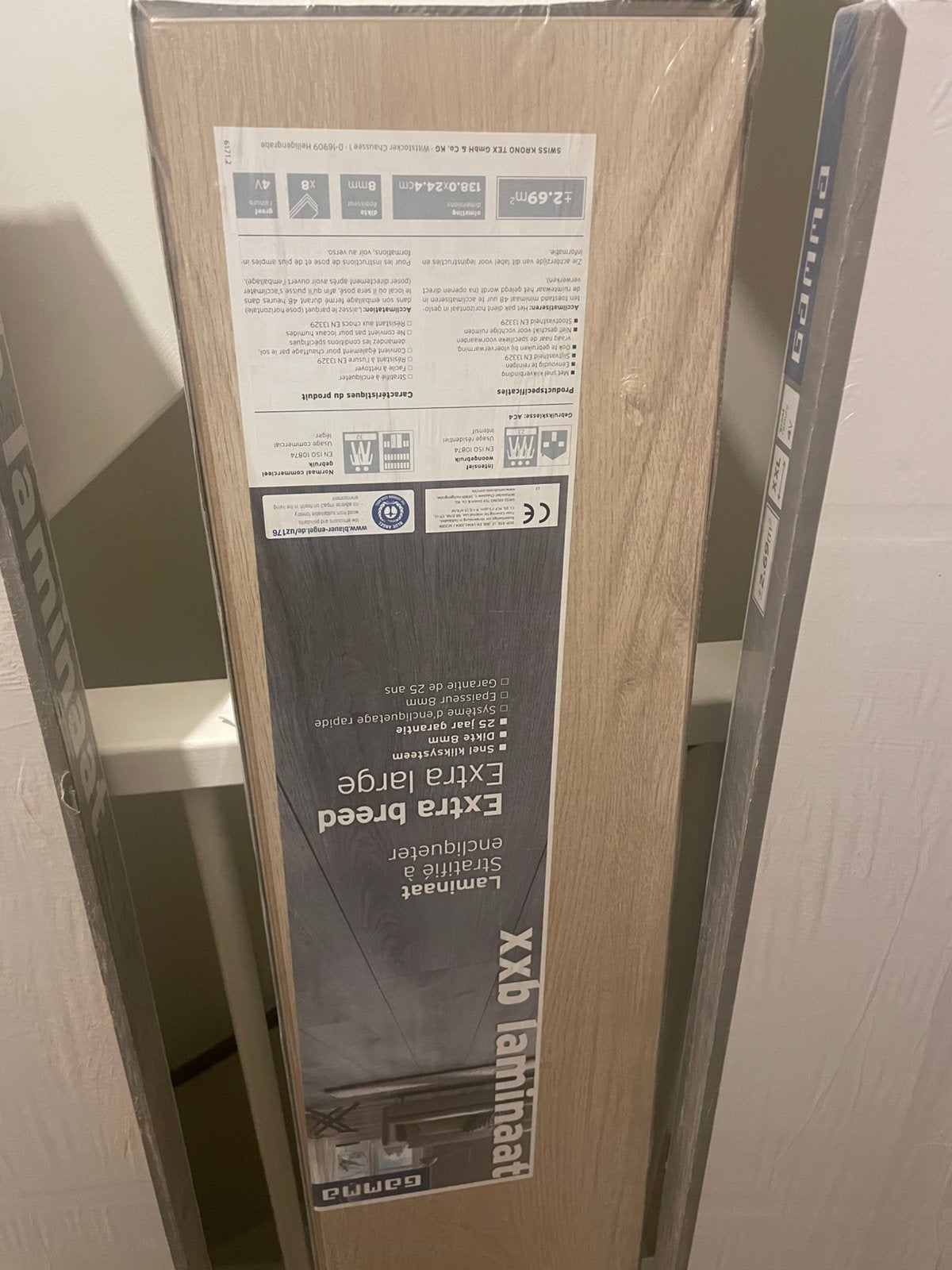 Laminaat 10 vierkante meter beige, 50 tot 150 cm, Ophalen of Verzenden, Zo goed als nieuw, 10 m² of meer