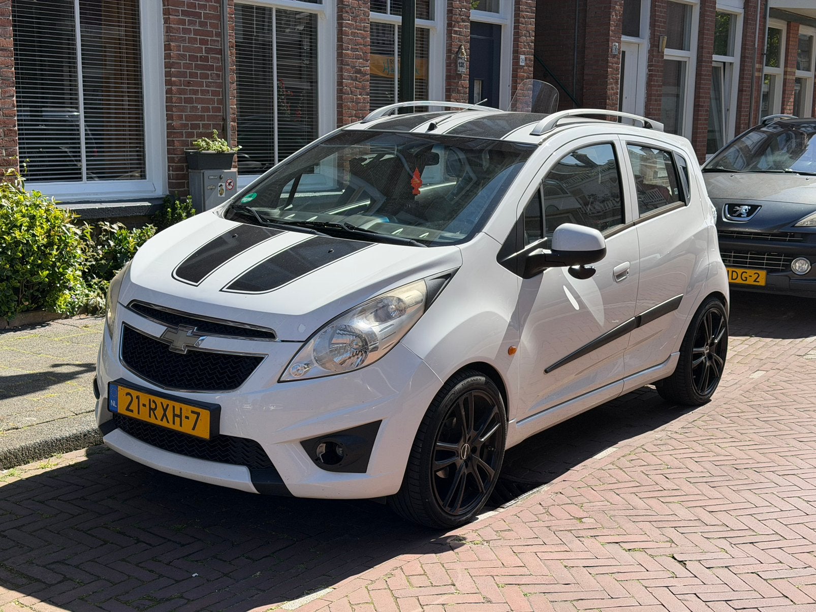 Chevrolet Spark LS+ 1.0 Bifuel LPG | NIEUWE APK | ZUINIG, 15 km/l, 37 €/maand, 4 cilinders, Wit
