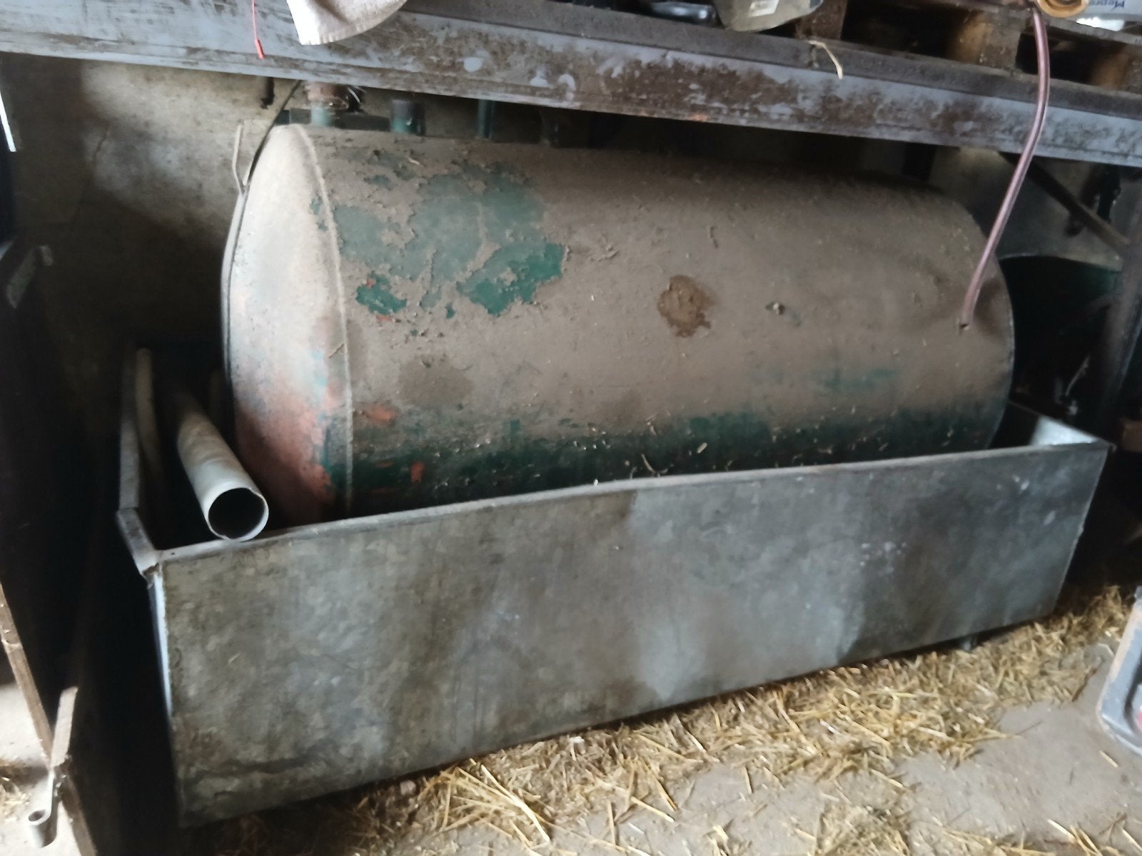 Dieseltank met pomp, Zakelijke goederen, Ophalen