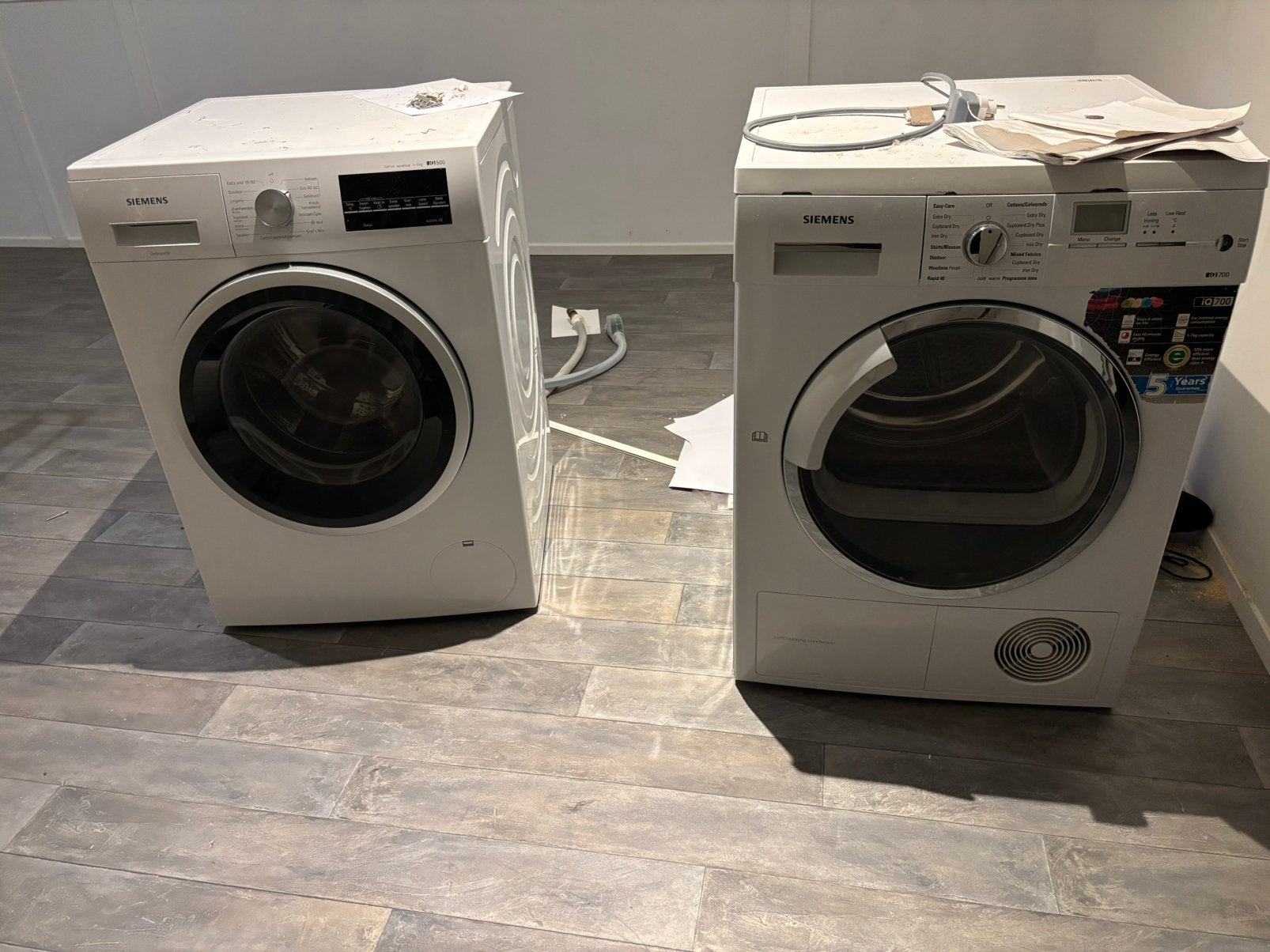 Droger en wasmachine KAPOT, Ophalen, Niet werkend, 1200 tot 1600 toeren, 85 tot 90 cm