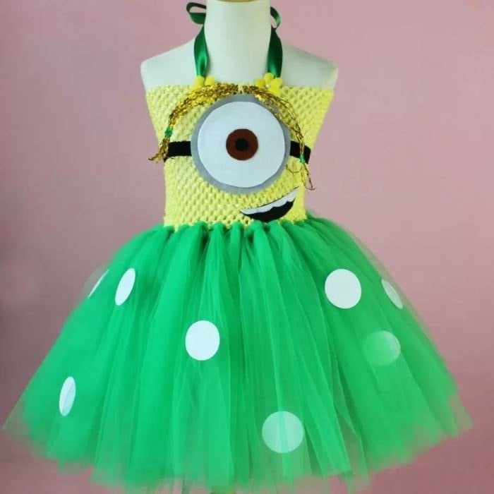 Nieuw ! Maatreeks 104-110-116-122 Groen Minion Prinses Jurk, Ophalen of Verzenden, Nieuw, 110 t/m 116, Meisje