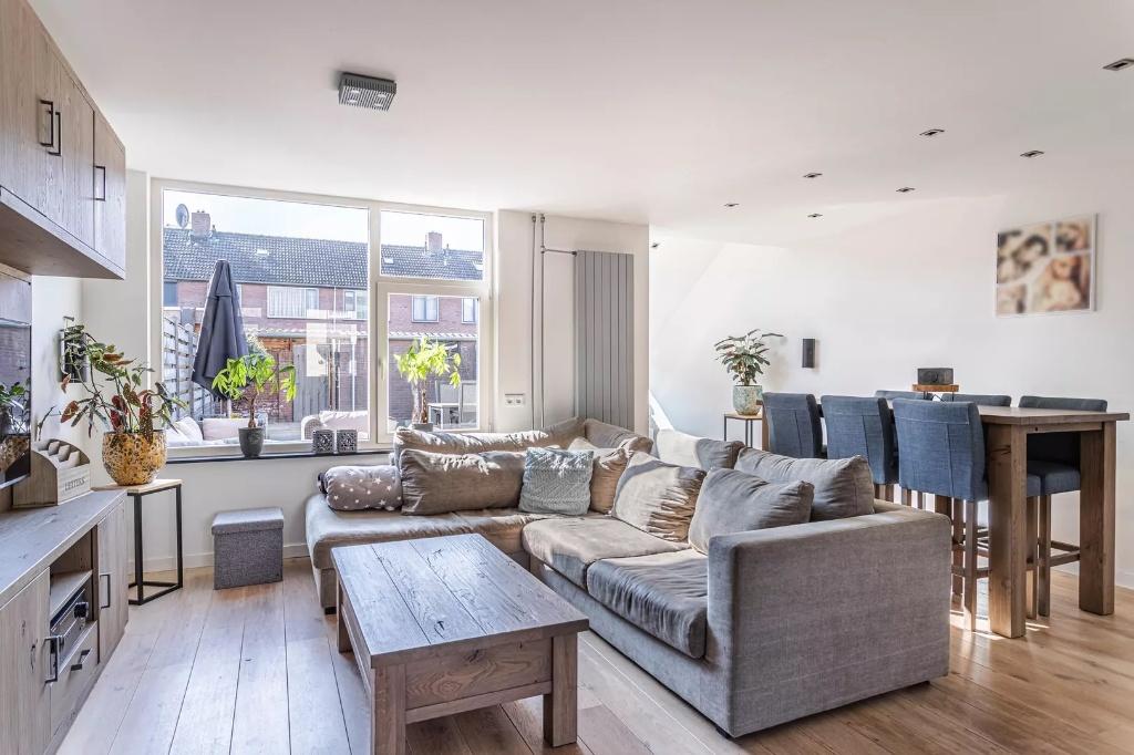 Loungebank – heerlijke comfortabele hoekbank, Huis en Inrichting, Ophalen, Gebruikt, Stof, Modern landelijk / comfort / loungegevoel