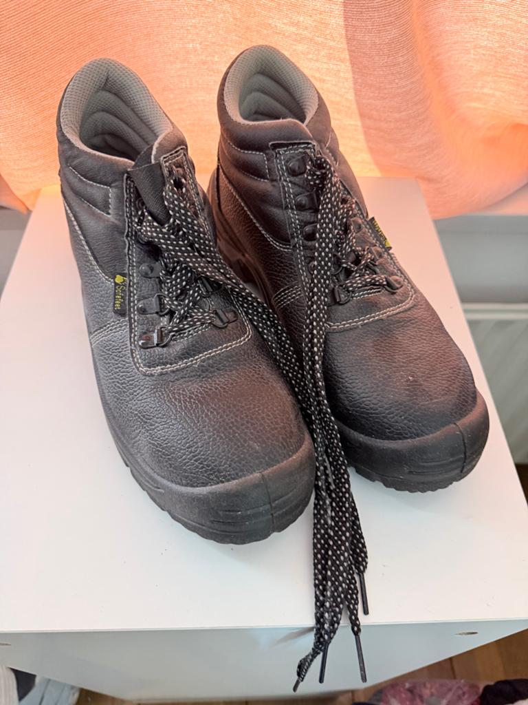 Werkschoenen maat 43, Ophalen, Gebruikt