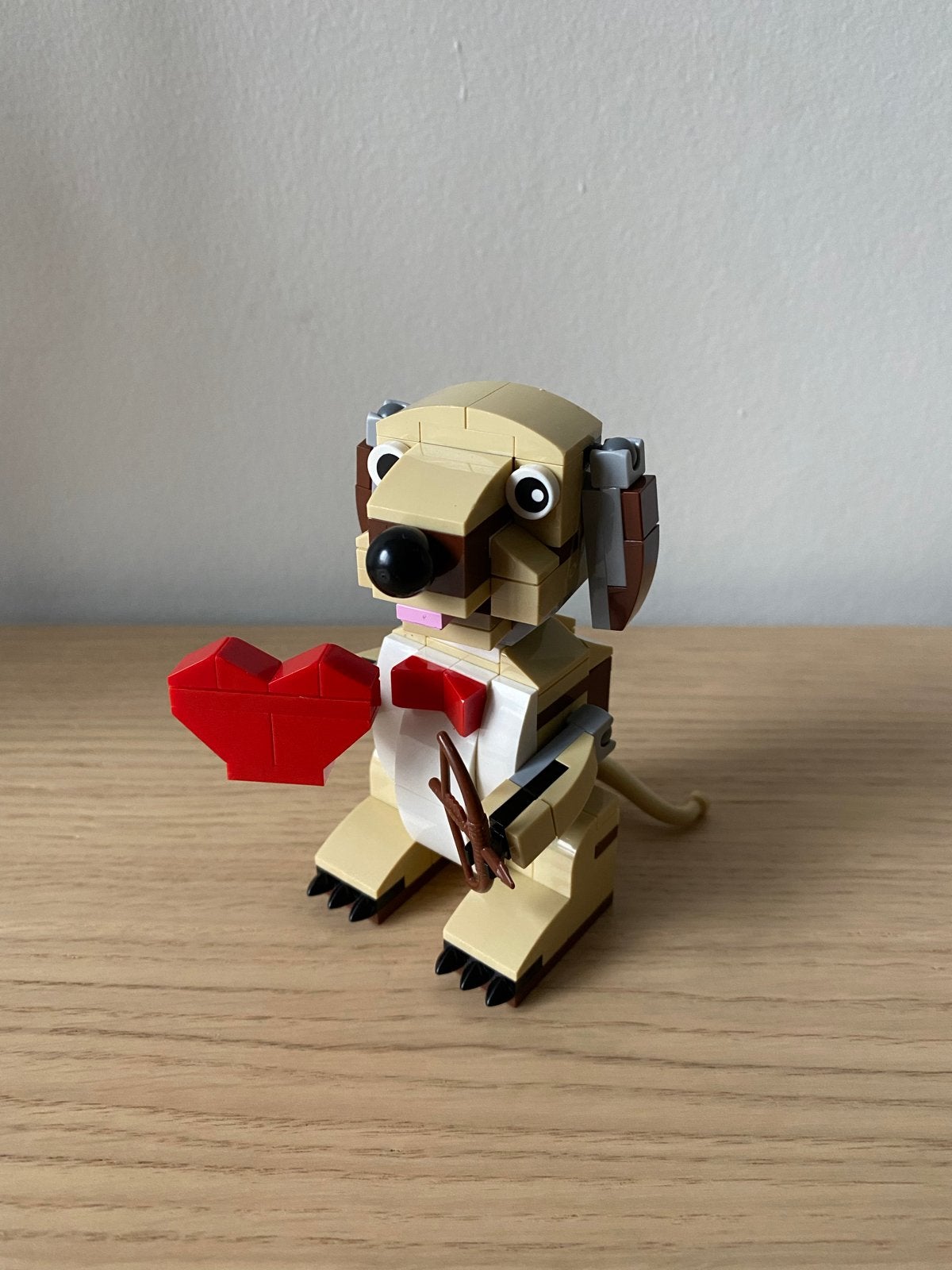 LEGO 40201 Valentijn Cupido Hondje - Compleet met instructie, Kinderen en Baby's, Speelgoed | Duplo en Lego, Gebruikt, Lego, Ophalen of Verzenden