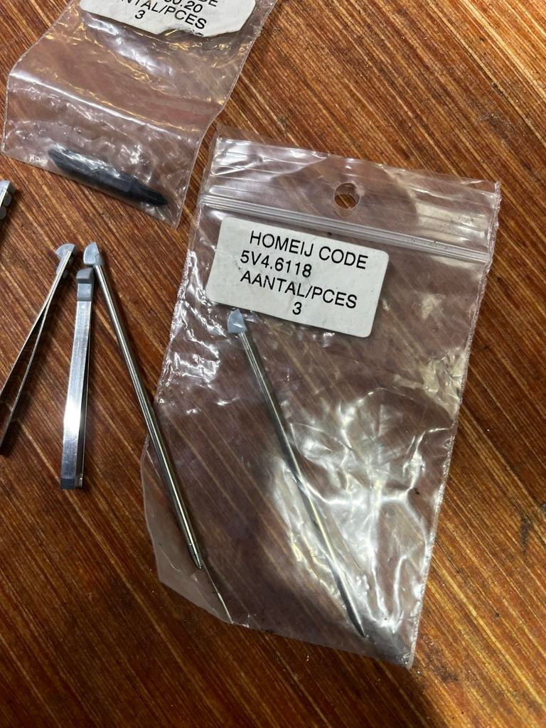Onderdelen voor Victorinox zakmes: pincet, tandenstoker, pen, Ophalen, Nieuw