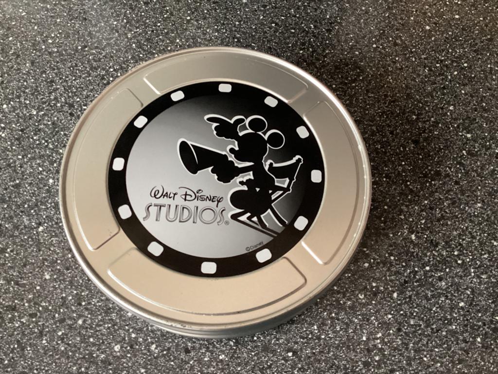 Walt Disney Studios Filmblik 18 cm., Ophalen of Verzenden, Gebruikt, Overige typen
