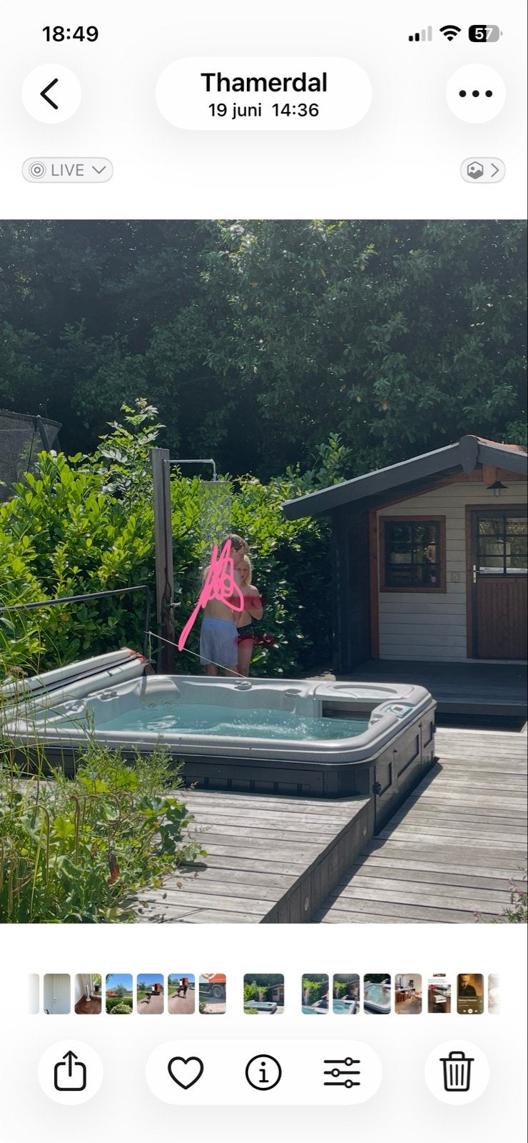 Sundance Spas Jacuzzi - met afdekzeil, Ophalen, Gebruikt, Afdekzeil, Vast