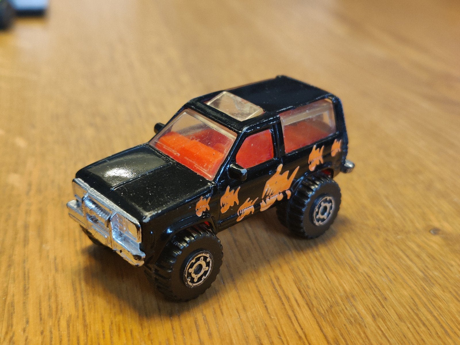 Matchbox Ford Bronco II ZWART Piranha, Ophalen of Verzenden
