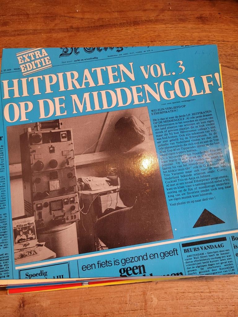 Hitpiraten op de middengolf vol3, Ophalen of Verzenden, Zo goed als nieuw, Overige formaten, Levenslied of Smartlap