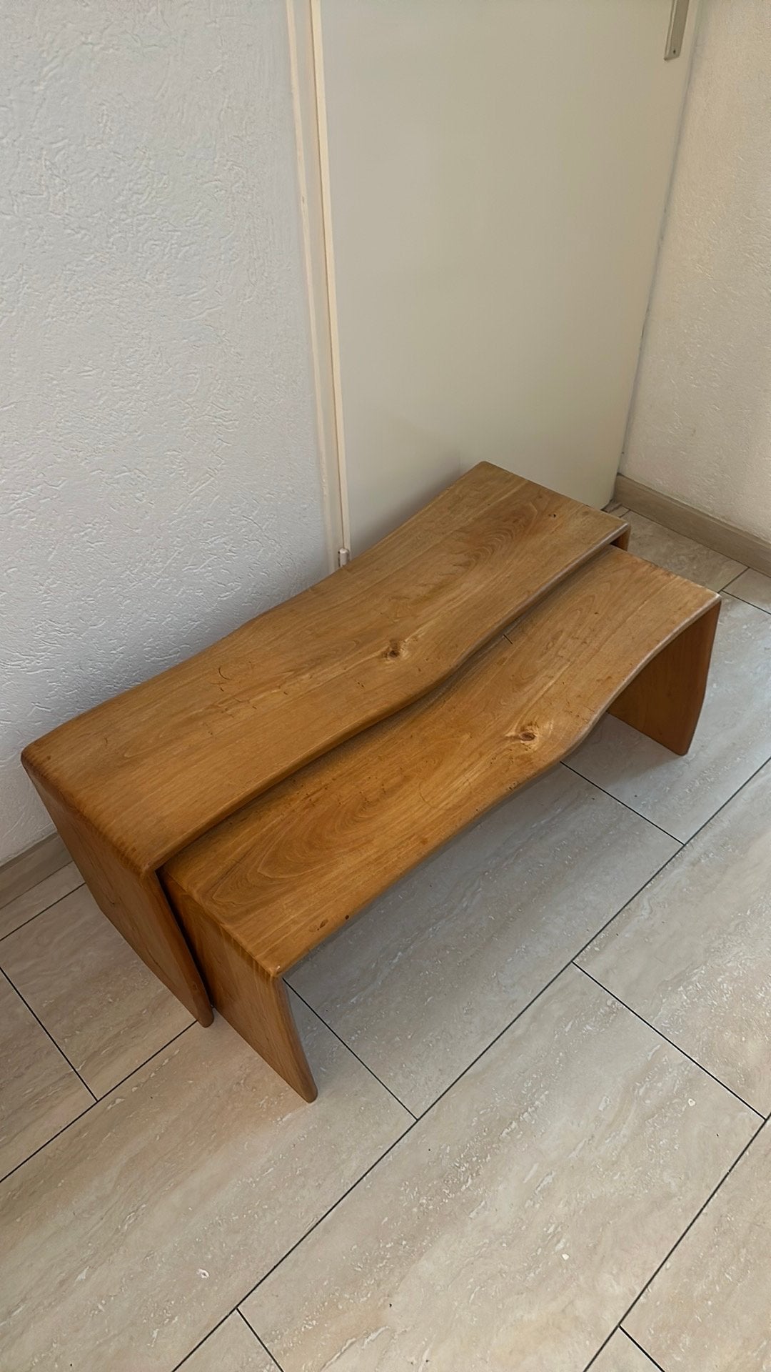 handgemaakte "waterfall" boomstam-bankjes nesttafeltjes, Ophalen, Zo goed als nieuw, 75 cm of meer, 60 cm of meer