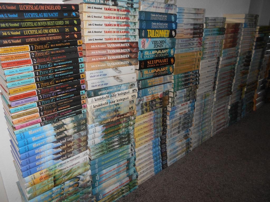 Joh G Veenhof Alle boeken en series op voorraad!, Ophalen of Verzenden, Zo goed als nieuw