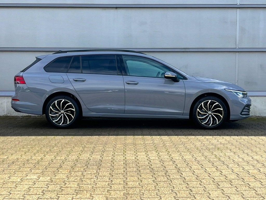 Volkswagen Golf Variant 1.0 TSI 110pk Life | Navigatie | Ada, Auto's, 12 maanden, Stof, Gebruikt, Euro 6