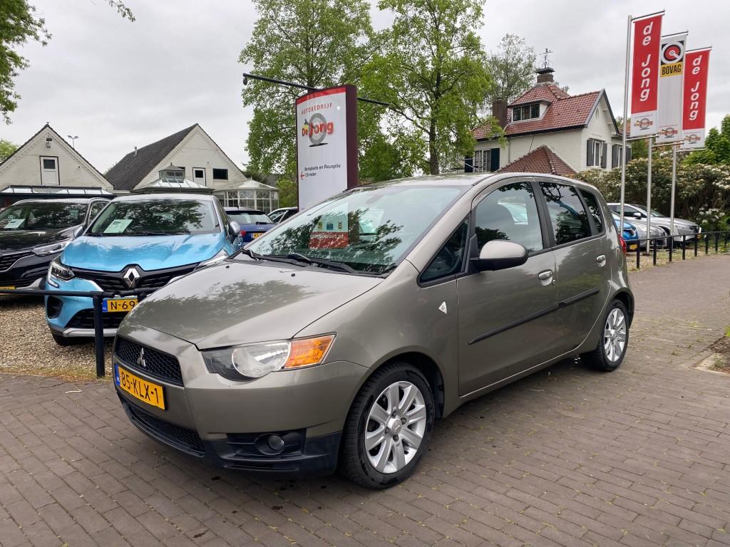 Mitsubishi COLT 1.3 EDITION TWO AUTOMAAT / AIRCO / RADIO-CD, Auto's, Gebruikt, 31 €/maand, Colt, Origineel Nederlands