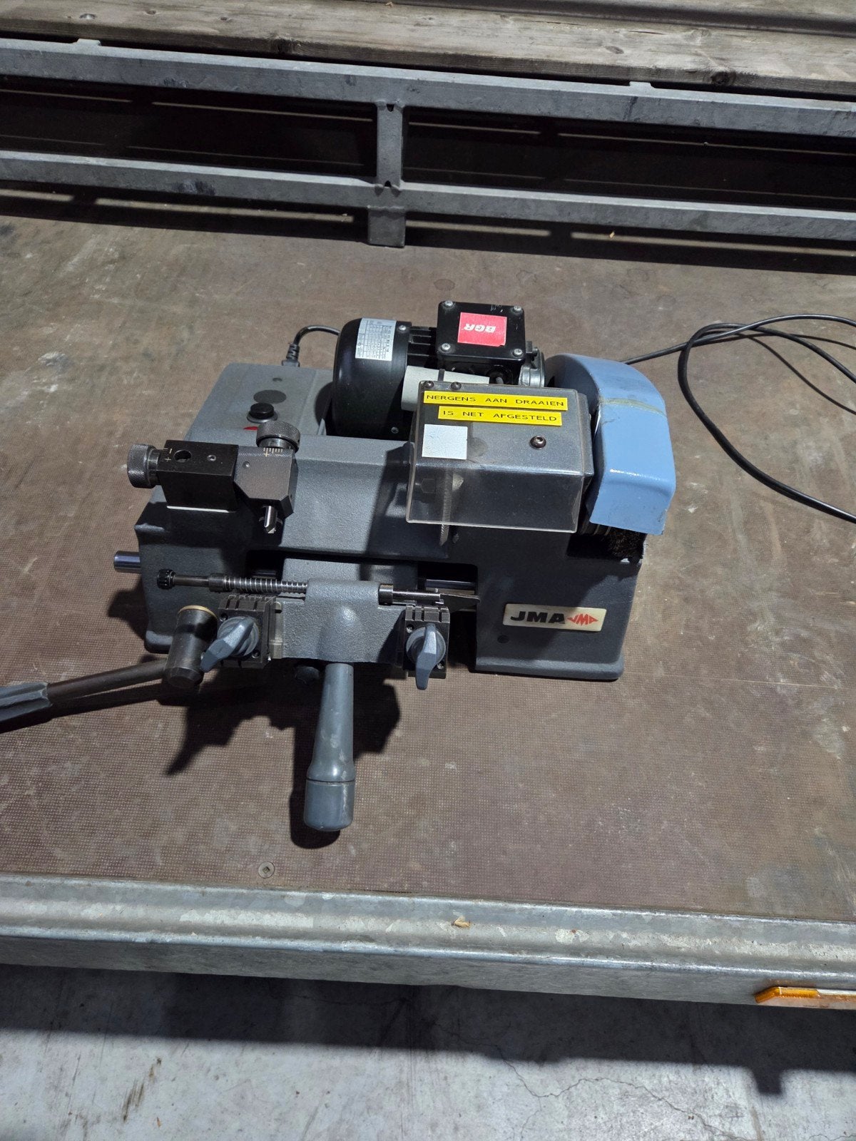 sleutelmachine sleutelmaker sleutels bij maken, Ophalen, Elektromotor