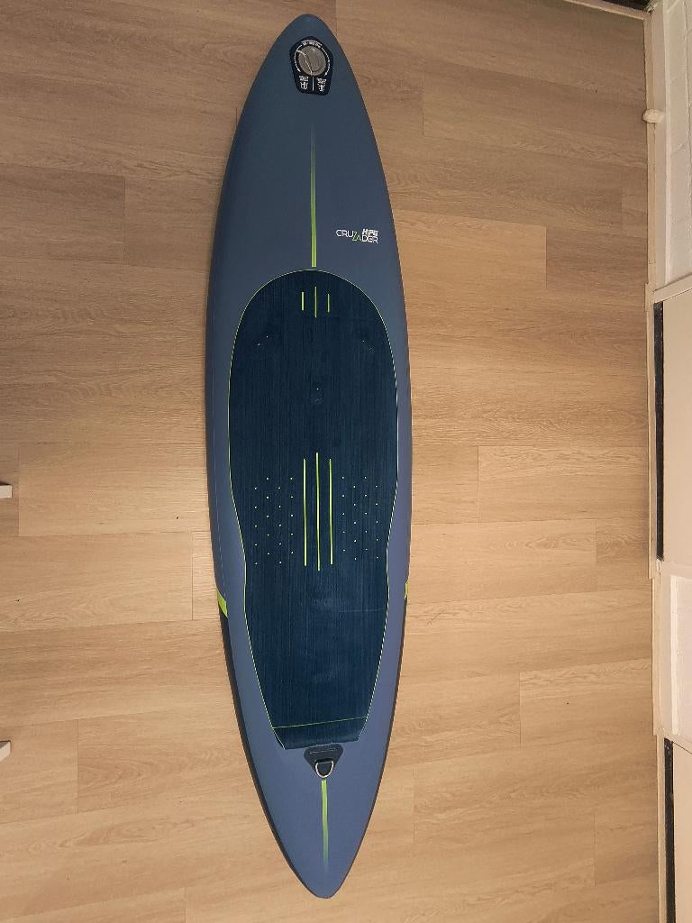 GONG HIPE Cruzader 7'0 – Complete Set – Lichtweer & SUP, Watersport en Boten, Ophalen of Verzenden, Zo goed als nieuw, Wingsurf-board