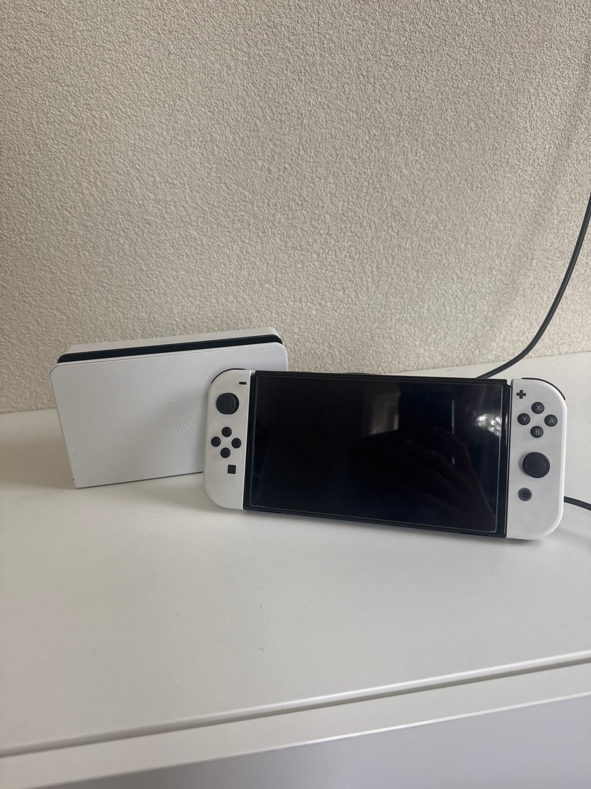 Nintendo Switch OLED met Mario Kart 8 Deluxe en accessoires, Met games, Met 2 controllers, Zo goed als nieuw, Switch OLED