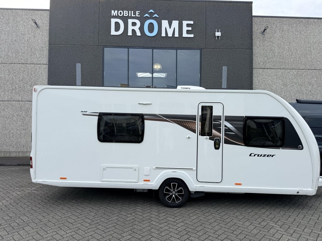 Sprite Cruzer 492 SR, Caravans en Kamperen, Caravans, Schokbreker, Bedrijf, 5 tot 6 meter, 1250 - 1500 kg