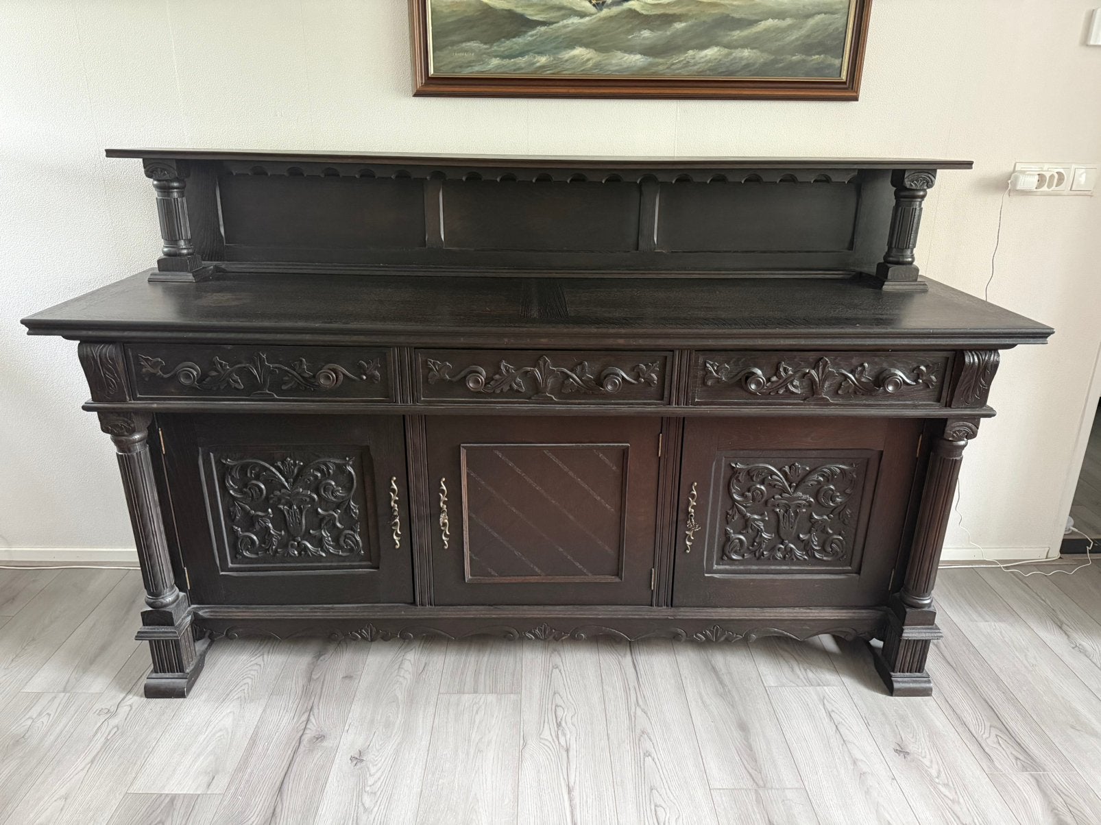 Dressoir, Ophalen