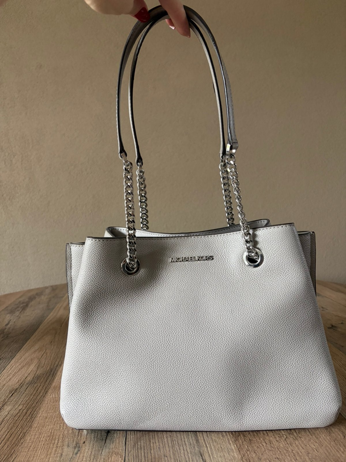 Michael Kors tas, grijs met zilveren hardware, Ophalen of Verzenden, Zo goed als nieuw, Grijs, Handtas