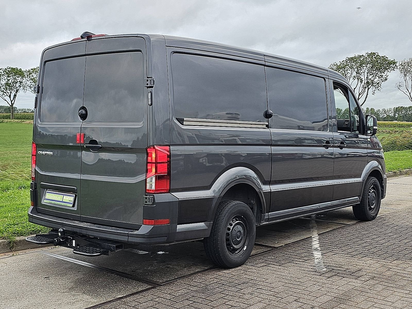 VOLKSWAGEN CRAFTER 35 2.0 l3h2 airco navi eur6, Auto's, Bestelauto's, Gebruikt, Volkswagen, Handgeschakeld, Zilver of Grijs
