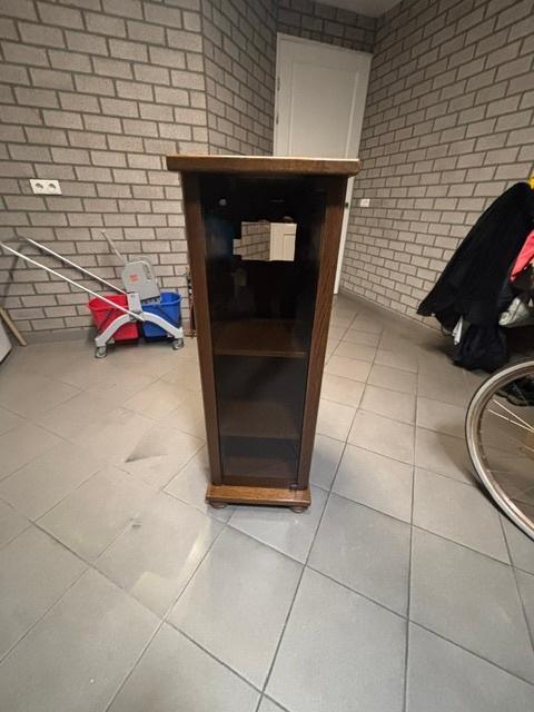 Audio meubel donker eiken in heel goede staat, Ophalen, 100 tot 150 cm, Zo goed als nieuw, 75 tot 100 cm