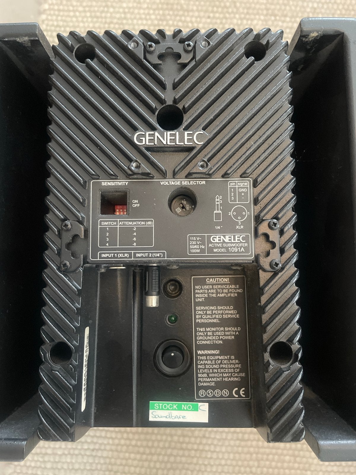 Genelec 1091A Actieve Subwoofer - Studio Kwaliteit, Gebruikt, Subwoofer, 60 tot 120 watt, Geschikt voor surround/home cinema