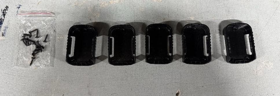 Muurhouders voor Milwaukee M18 accu’s – set van 5, Doe-het-zelf en Verbouw, Gereedschap | Handgereedschap, Nieuw, Gereedschapsopslag