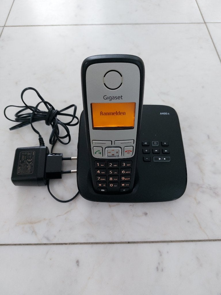 Gigaset A 400 draadloze telefoon met antwoordapparaat, Telecommunicatie, Vaste telefoons | Handsets en Draadloos, Ophalen of Verzenden
