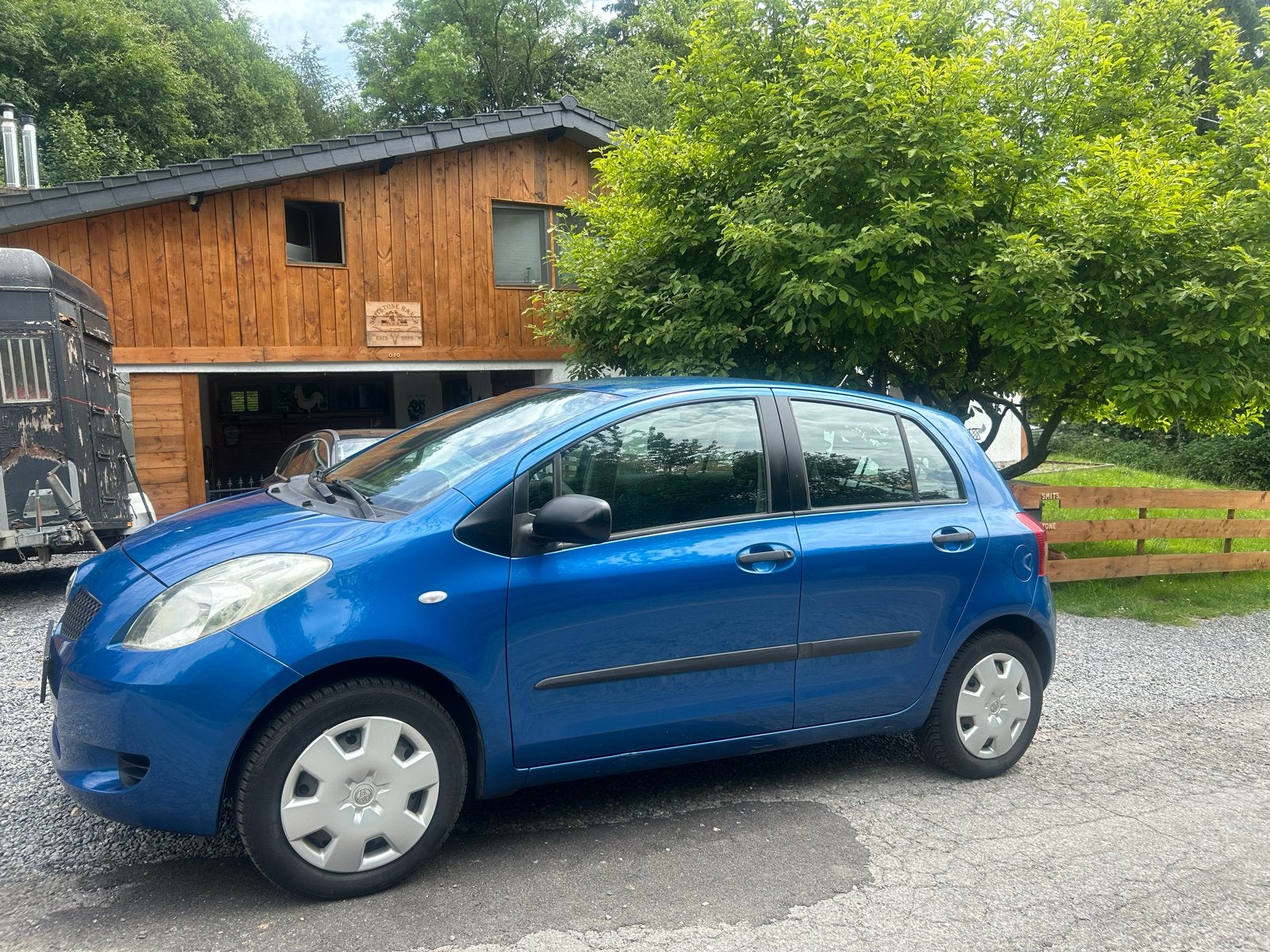 Toyota Yaris 1.3 16V Vvt-i 5DR 2008 Blauw, Auto's, Voorwielaandrijving, 40 €/maand, 4 cilinders, Blauw