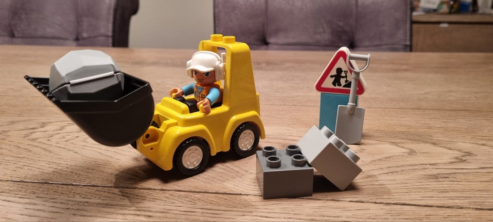 Lego Duplo Graafmachine 10930 met figuur en accessoires, Gebruikt, Ophalen of Verzenden, Complete set, Inclusief instructies