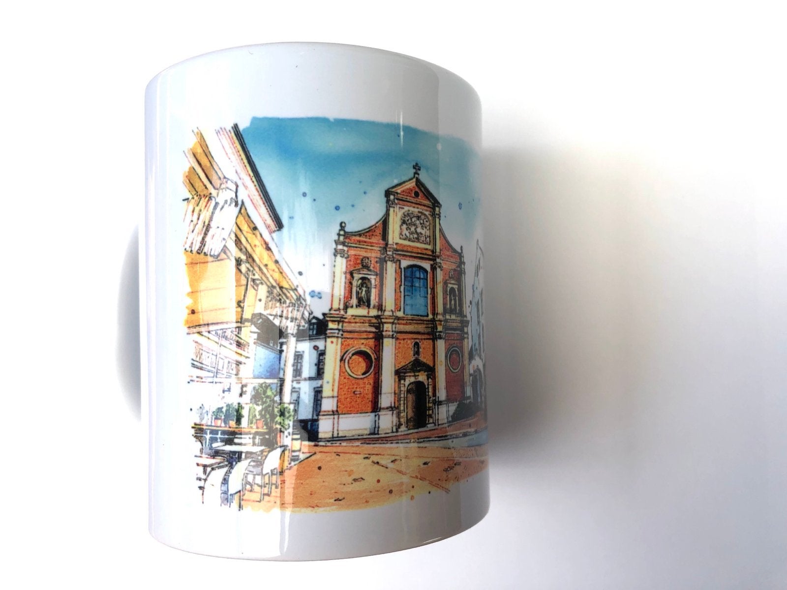 mok met tekening Paterskirk en cafe Stadt Zitterd in Sittard, Overige merken, Keramiek, Zo goed als nieuw, Modern