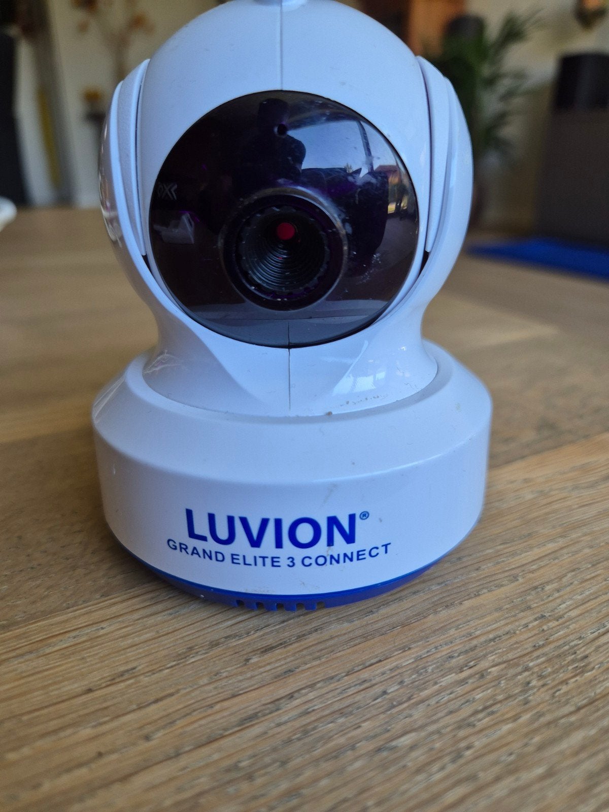 Luvion grand elite 3 connect i.g.st., Kinderen en Baby's, Babyfoons, Ophalen, Zo goed als nieuw, 100 tot 250 meter, Camera