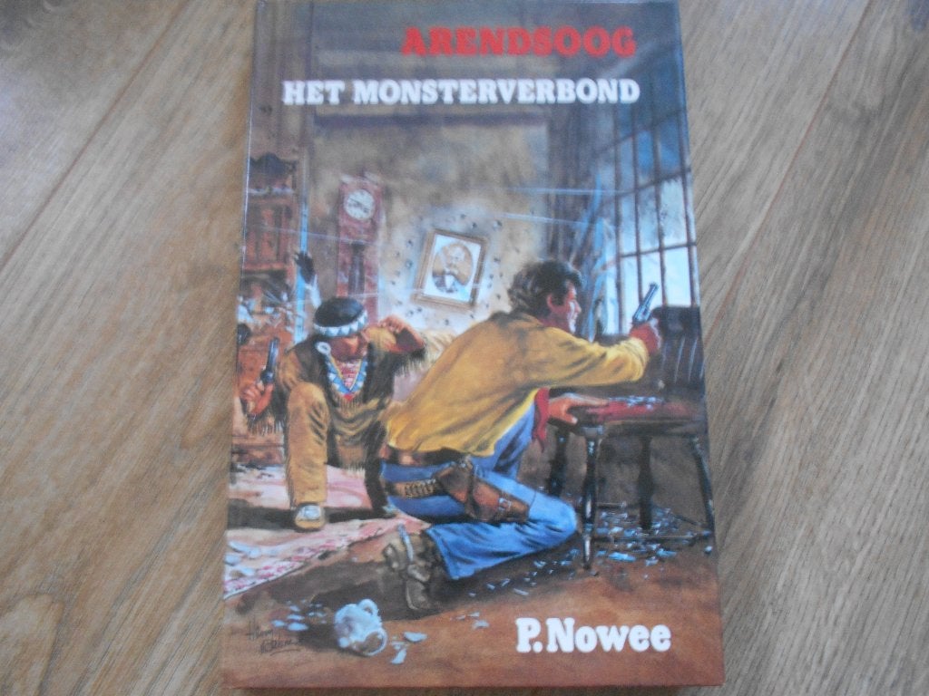 P. Nowee Arendsoog Het monsterverbond deel 58, Ophalen of Verzenden, Zo goed als nieuw