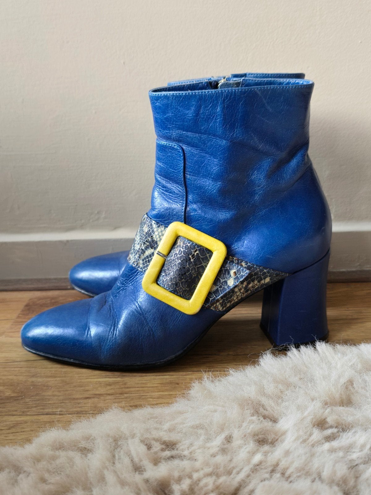 Unieke Noë laarsjes maat 39 - Blauw met slangenprint, Blauw, Lage of Enkellaarzen, Noë, Ophalen of Verzenden