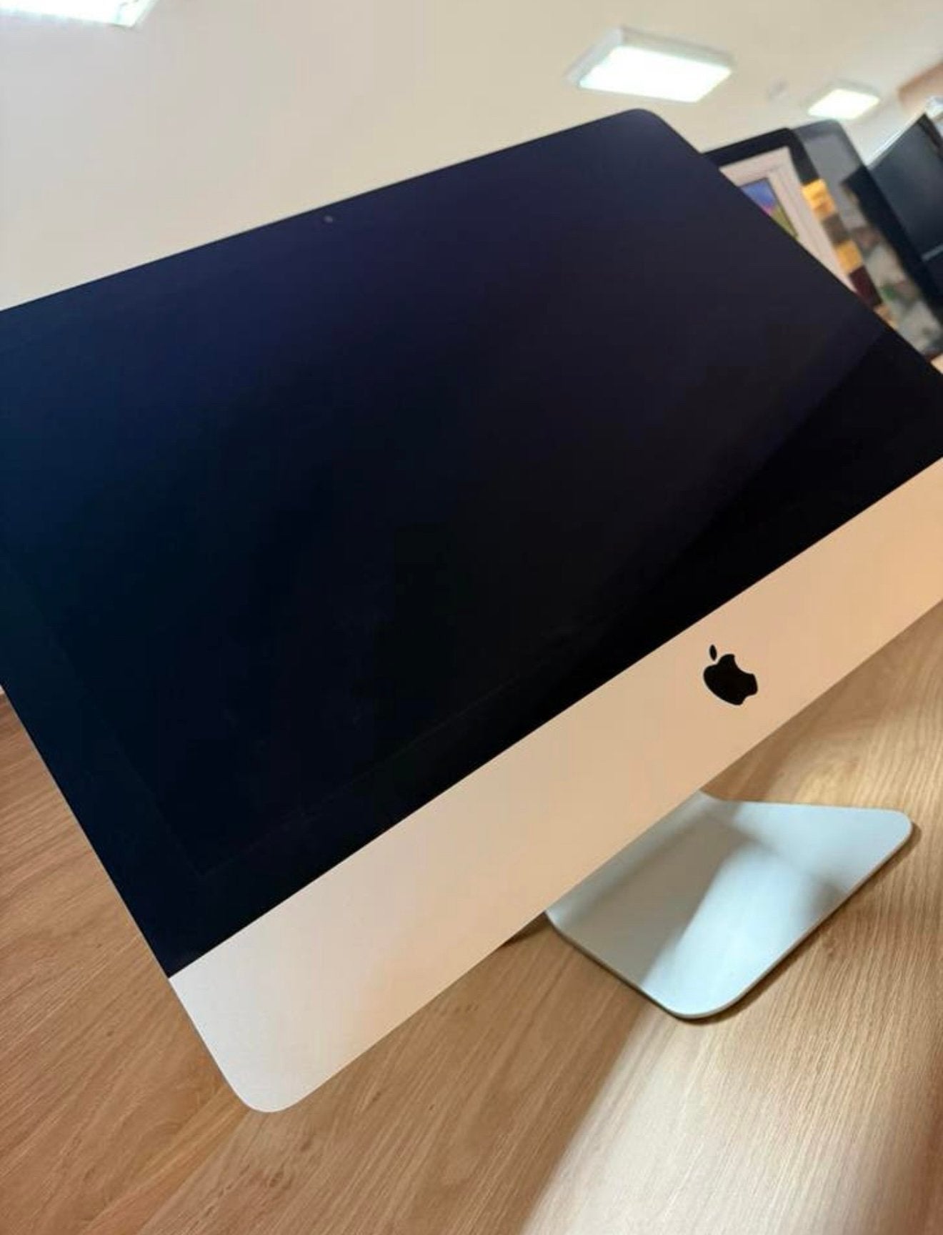 Apple iMac 21.5 inch, Ophalen of Verzenden, 6431ht, Frame of Mal, Zo goed als nieuw