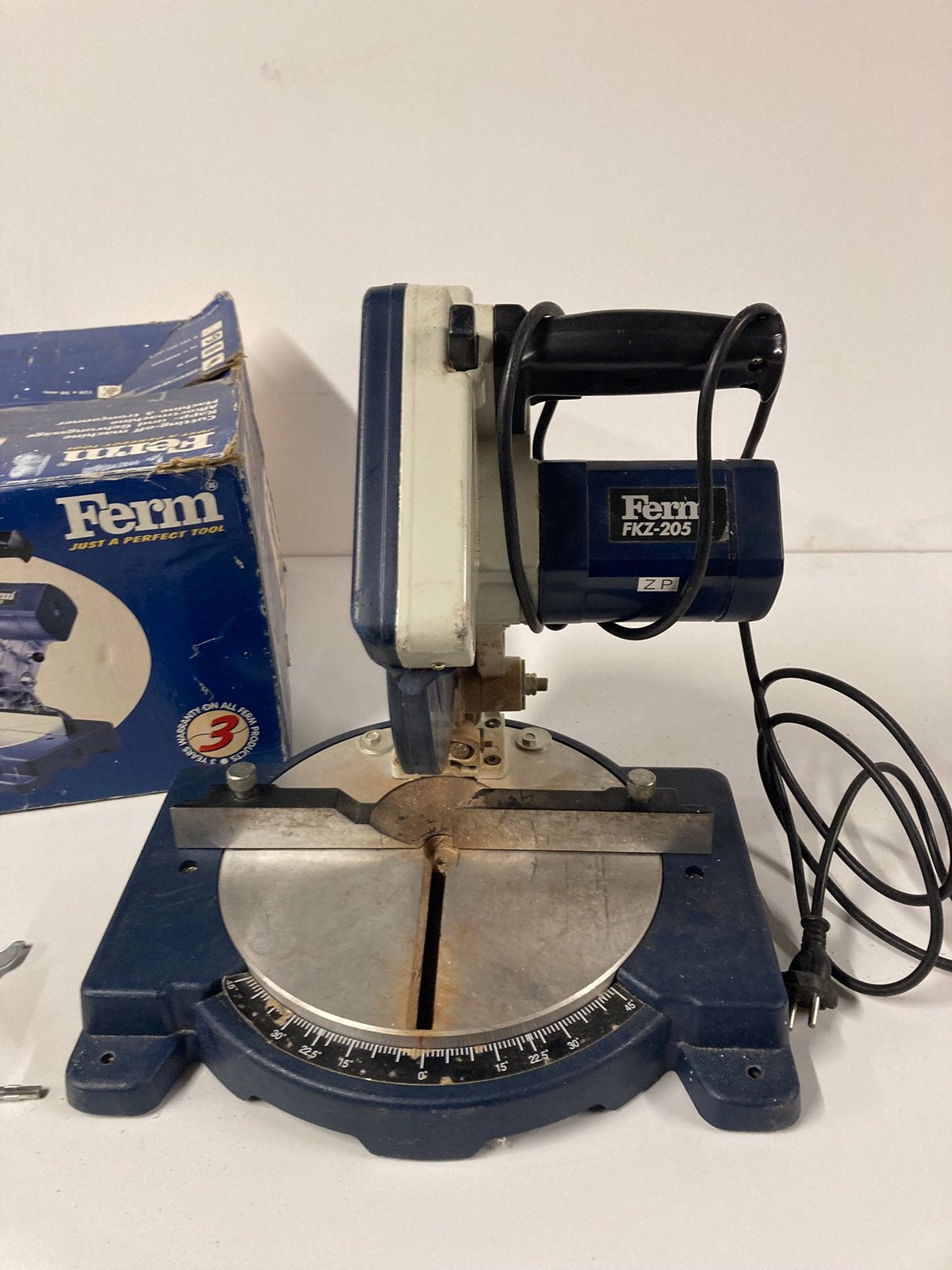 Te koop afkortzaag, Doe-het-zelf en Verbouw, Ophalen, Gebruikt, Afkortzaag, 30 tot 70 mm