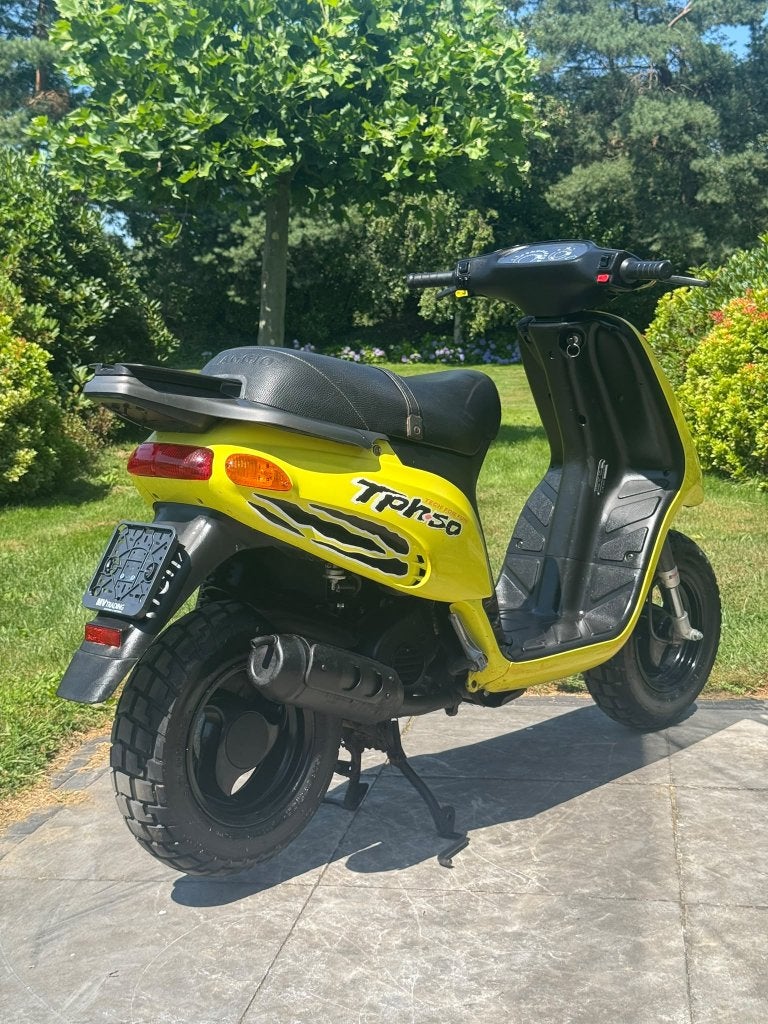 ️Piaggio Typhoon 50cc 2 takt geel Brom nette staat️, Niet ingevuld, Niet ingevuld, Niet ingevuld