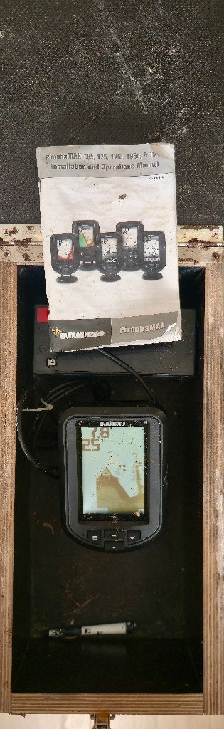 Humminbird PiranhaMAX 175X fishfinder met accu, Ophalen, Gebruikt, Overige typen