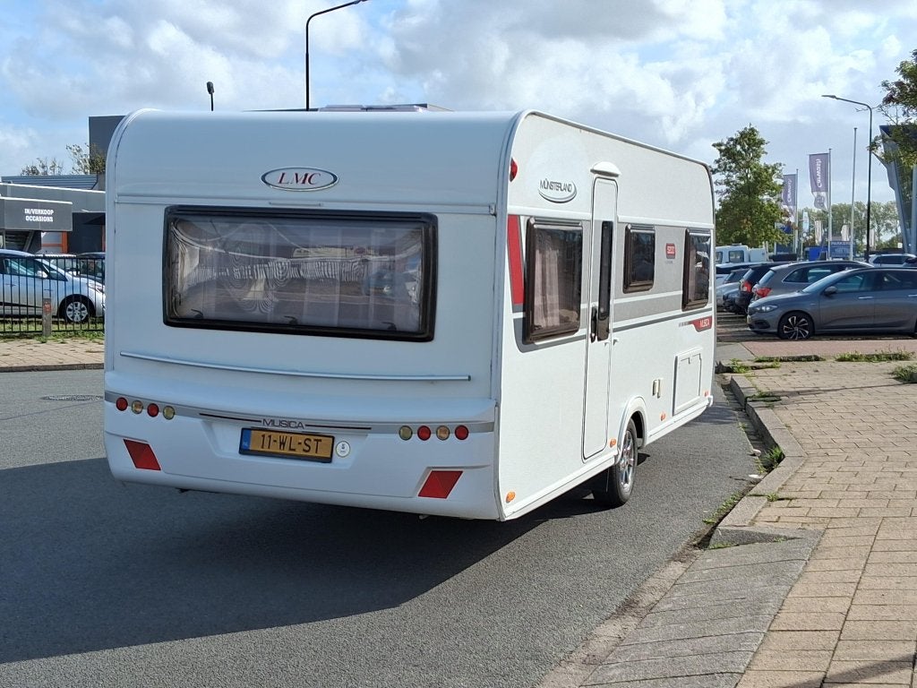 LMC Musica 520 D Fransbed, Rondzit, ((zondag open))), Caravans en Kamperen, Rondzit, Schokbreker, Bedrijf, Overige typen