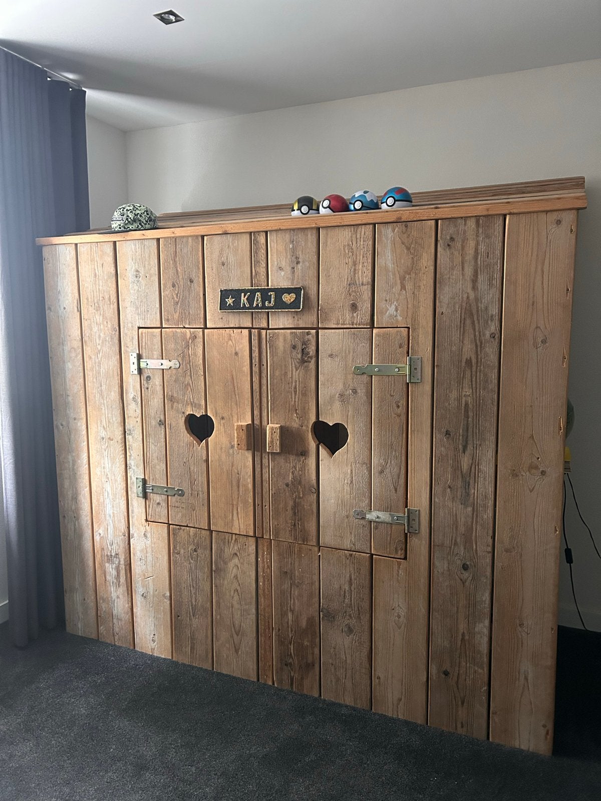 Uniek handgemaakt houten bedhuisje incl trapje, Huis en Inrichting, Ophalen, Eenpersoons, 210 cm, Overige typen