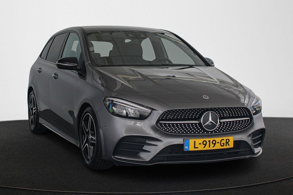 Mercedes-Benz B-klasse 200 Business Solution AMG Apple CarPl, Gebruikt, 4 cilinders, 163 pk, 19 km/l