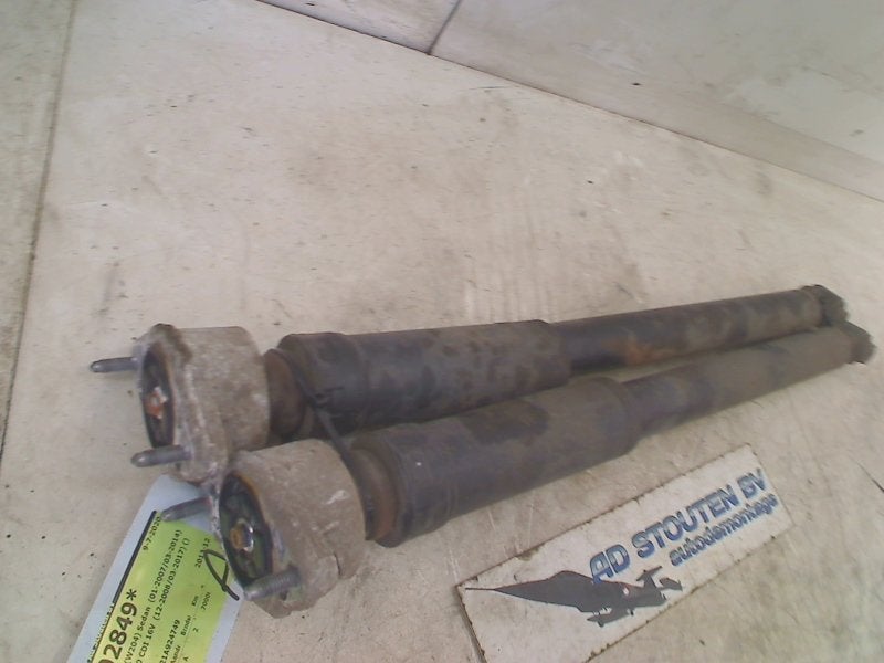 Schokbrekerset Achter Mercedes-Benz C (W204) 2013, Gebruikt, Mercedes-Benz AG, Mercedes-Benz, Mercedesstraße 120, Stuttgart 70372, , Duitsland