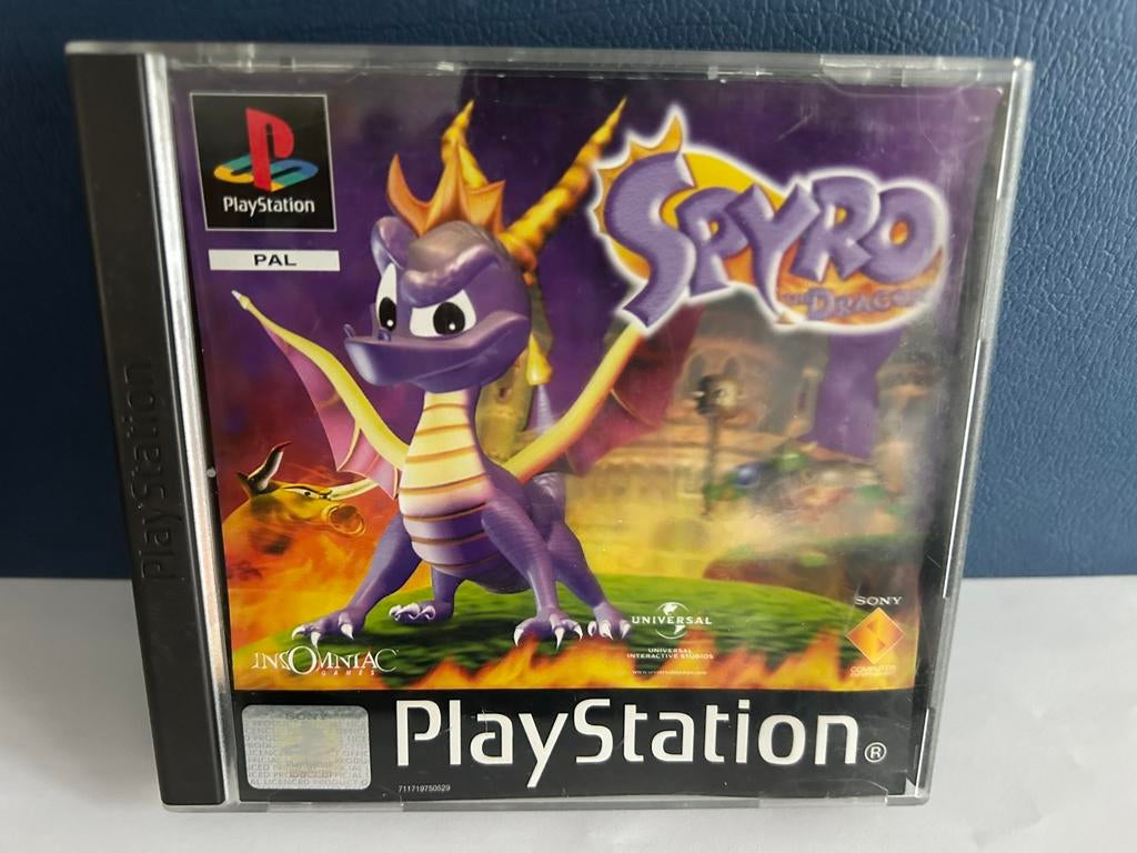 Spyro the Dragon / Playstation 1 / PS1 / Mist Manual/Boekje, 1 speler, Ophalen of Verzenden, Zo goed als nieuw, Avontuur en Actie
