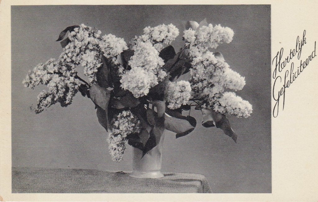 Seringen op vaas Leuke oude AK. 1938, Verzenden, 1920 tot 1940, Gelopen, Natuur