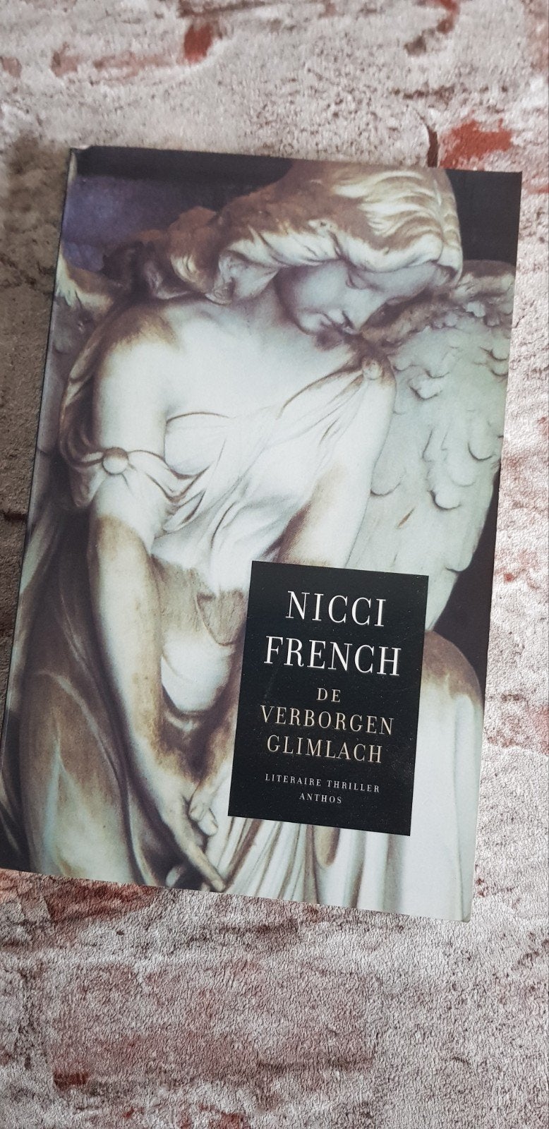 Nicci French - De verborgen glimlach, Ophalen of Verzenden, Zo goed als nieuw, Nicci French