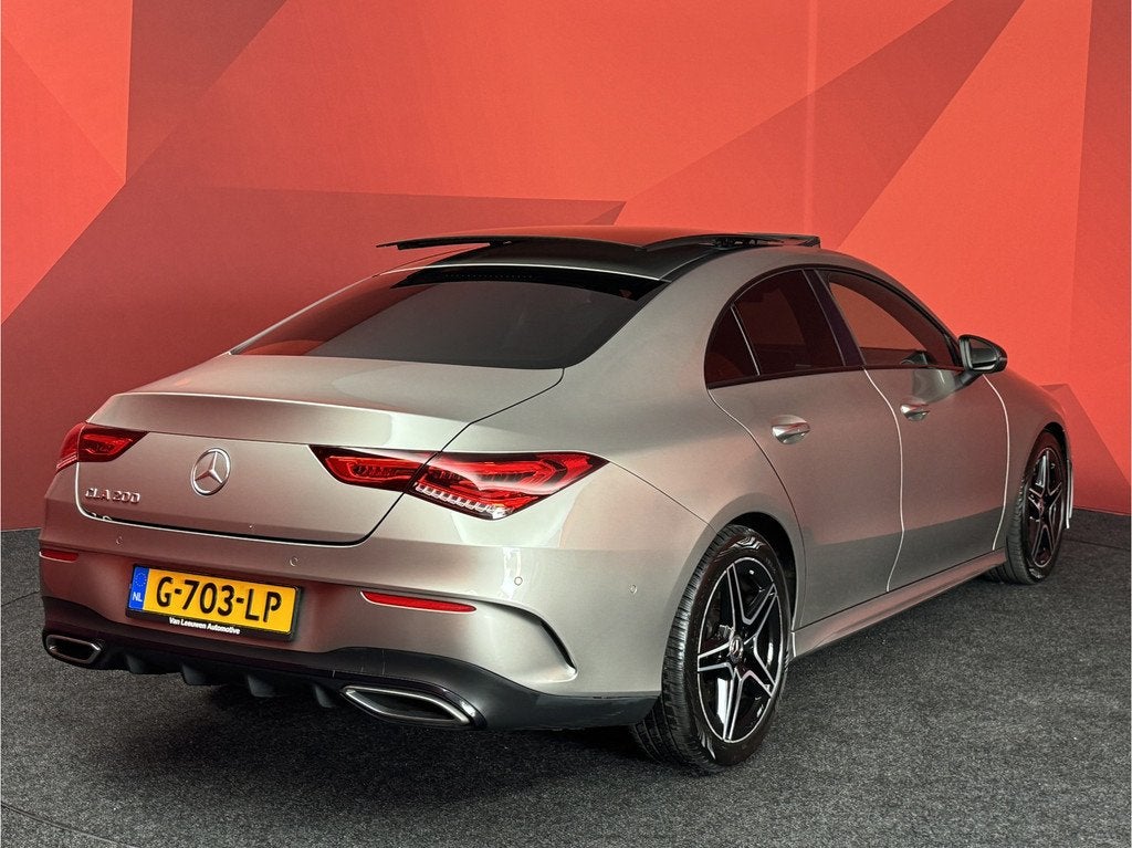 Mercedes-Benz CLA-Klasse 200 AMG Premium | Widescreen | Sfee, CLA, Automatische klimaatregeling, Gebruikt, 4 cilinders